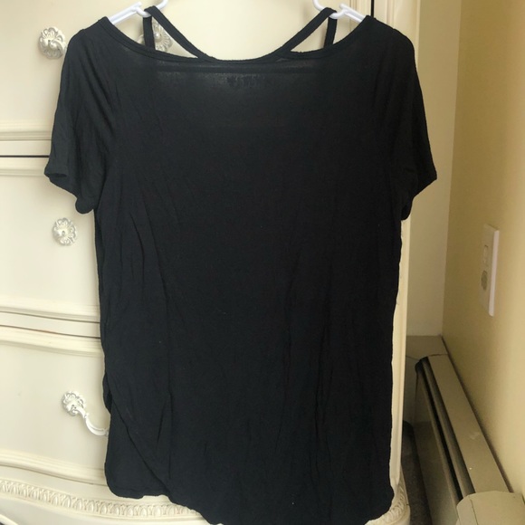 ⭐️3/$20 Tee⭐️ - Picture 2 of 4